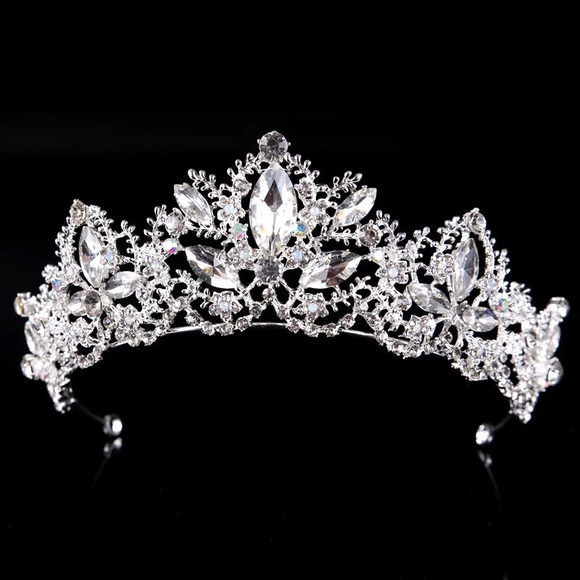 Wedding bridal tiara crown pageant diamonds - Picture 5 of 9